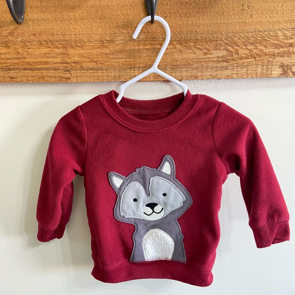Child of Mine Baby Boy Pullover - Sz 6-9 Months - gently used